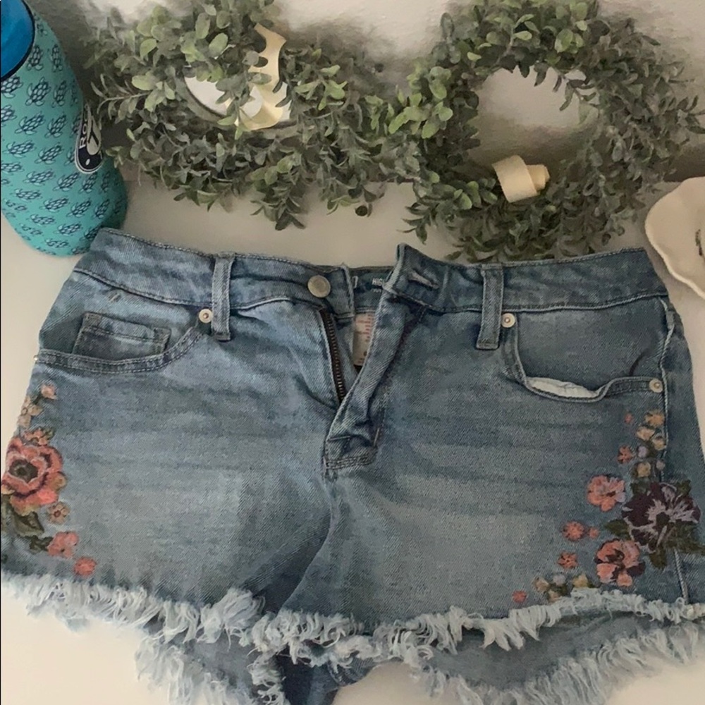 Jean shorts!